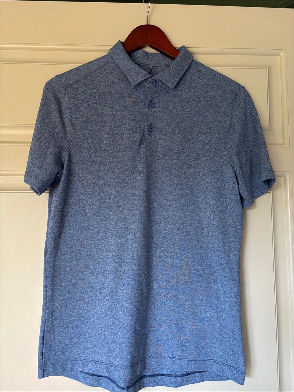 Lululemon Men’s Shirt